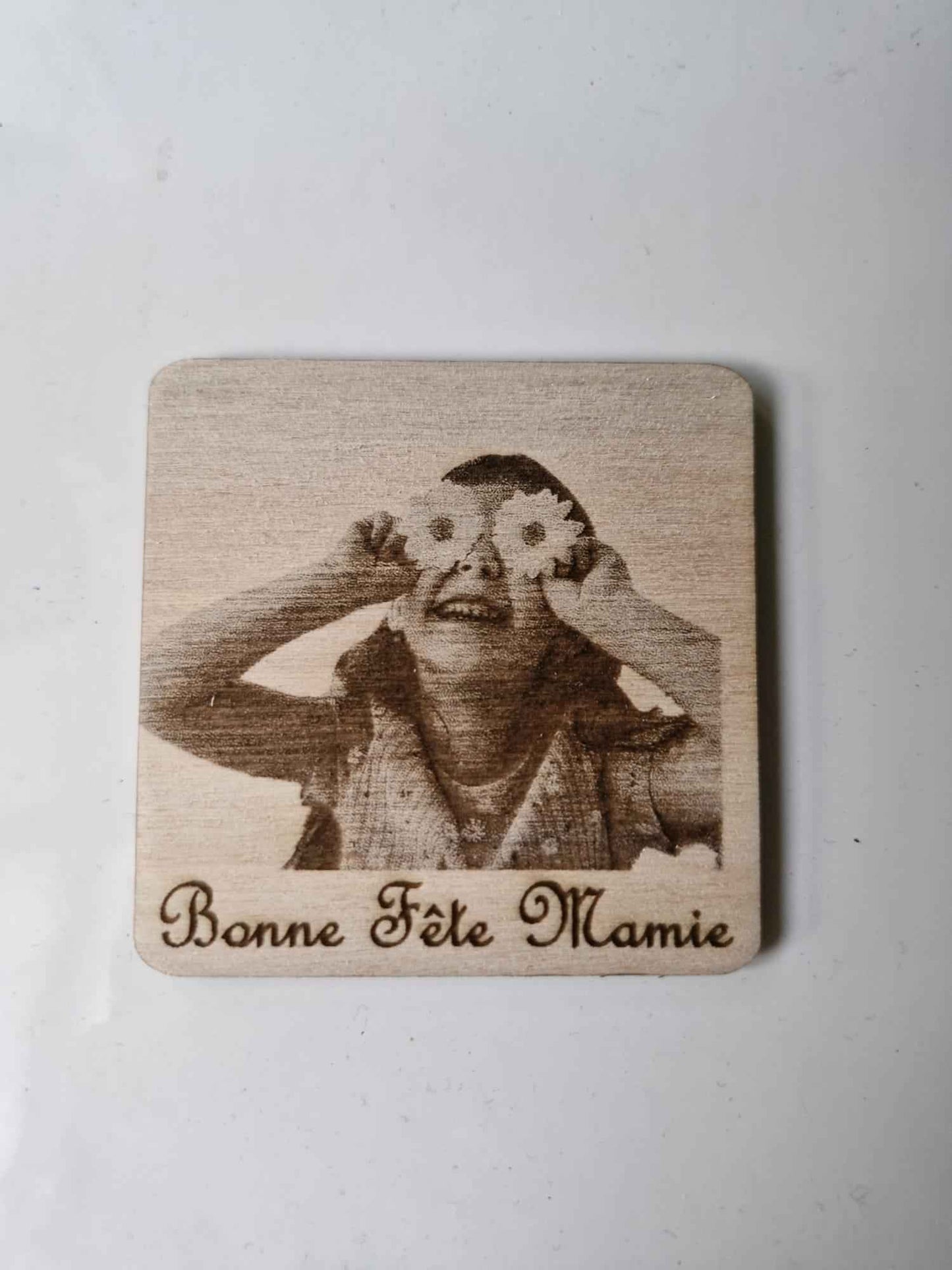 Aimants bois personnalisés avec photo et message gravés au laser - LIJO CREA