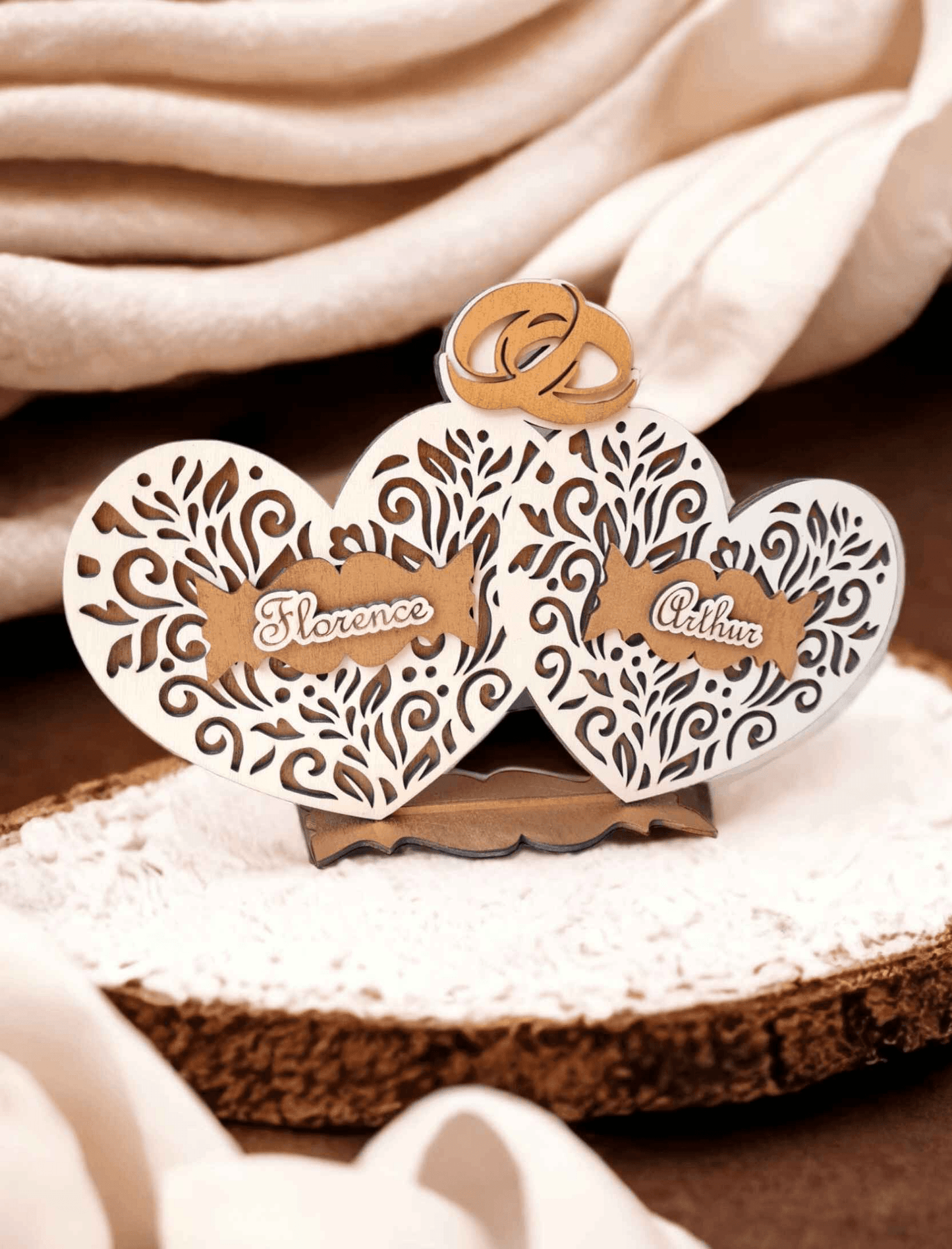 Coeur en bois personnalisé pour célébrer l'amour - LIJO CREA