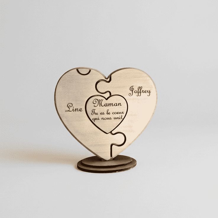 Cœur puzzle personnalisé en bois sur socle cadeau fête des mères