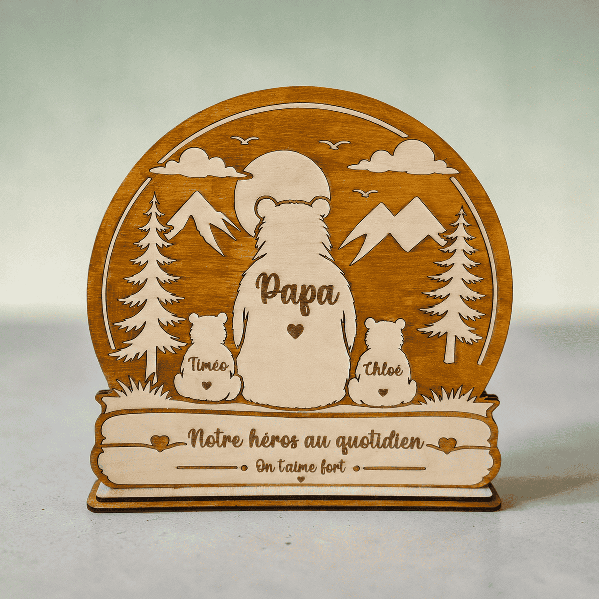 idée cadeau fête des pères papi grand-père cadeau original personnalisé en bois papa ours sur socle cadeau unique