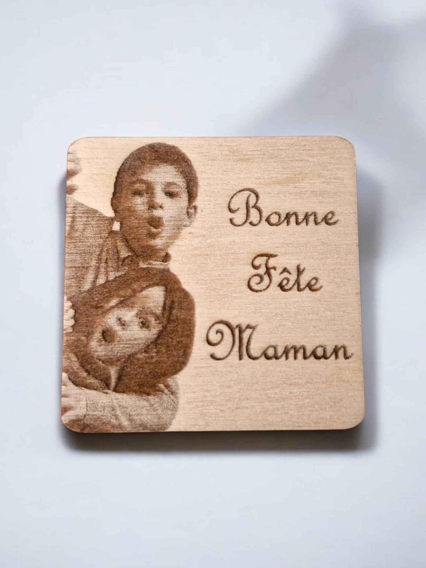 Aimants bois personnalisés avec photo et message gravés au laser - LIJO CREA