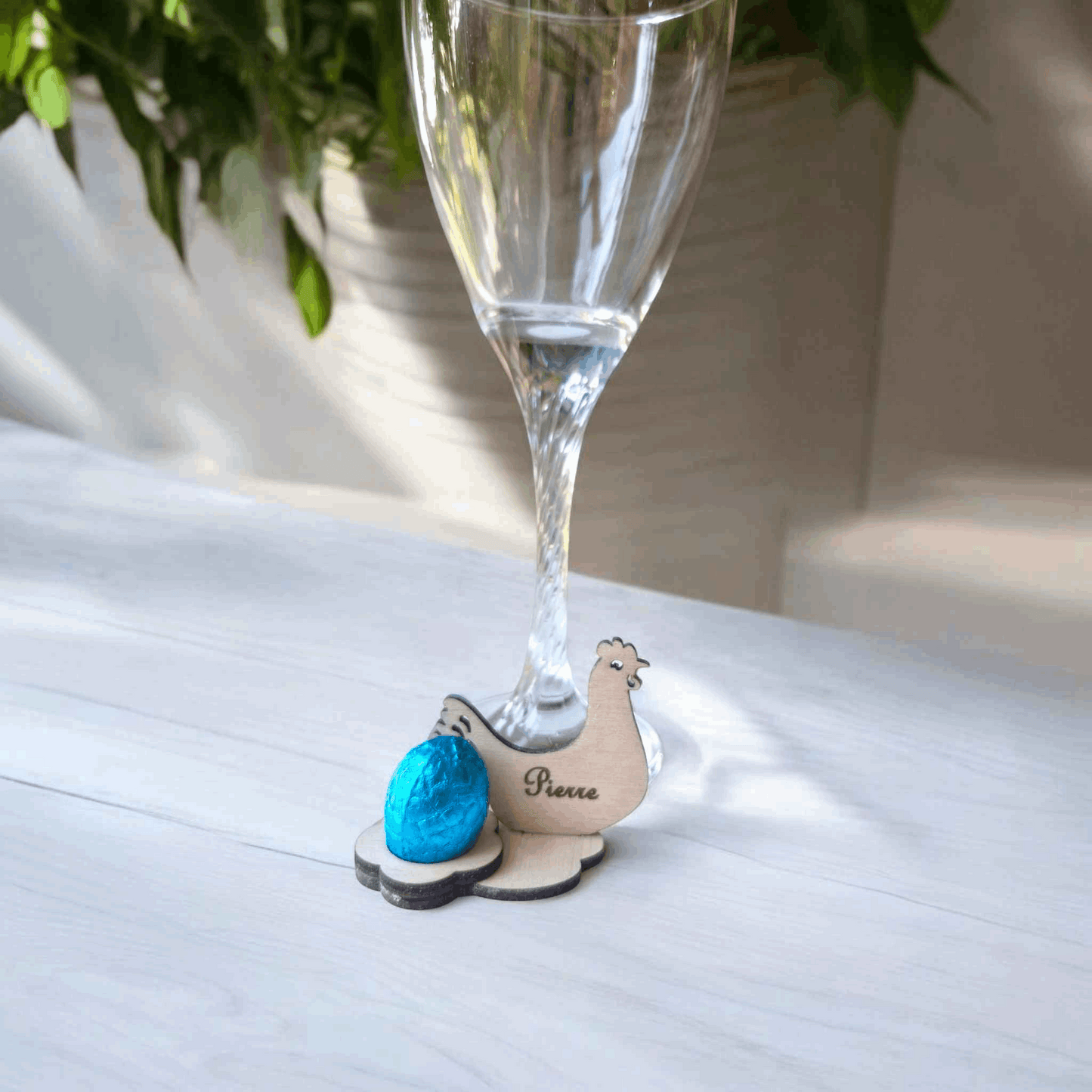 Marque-place Pâques poule pour une décoration festive - LIJO CREA
