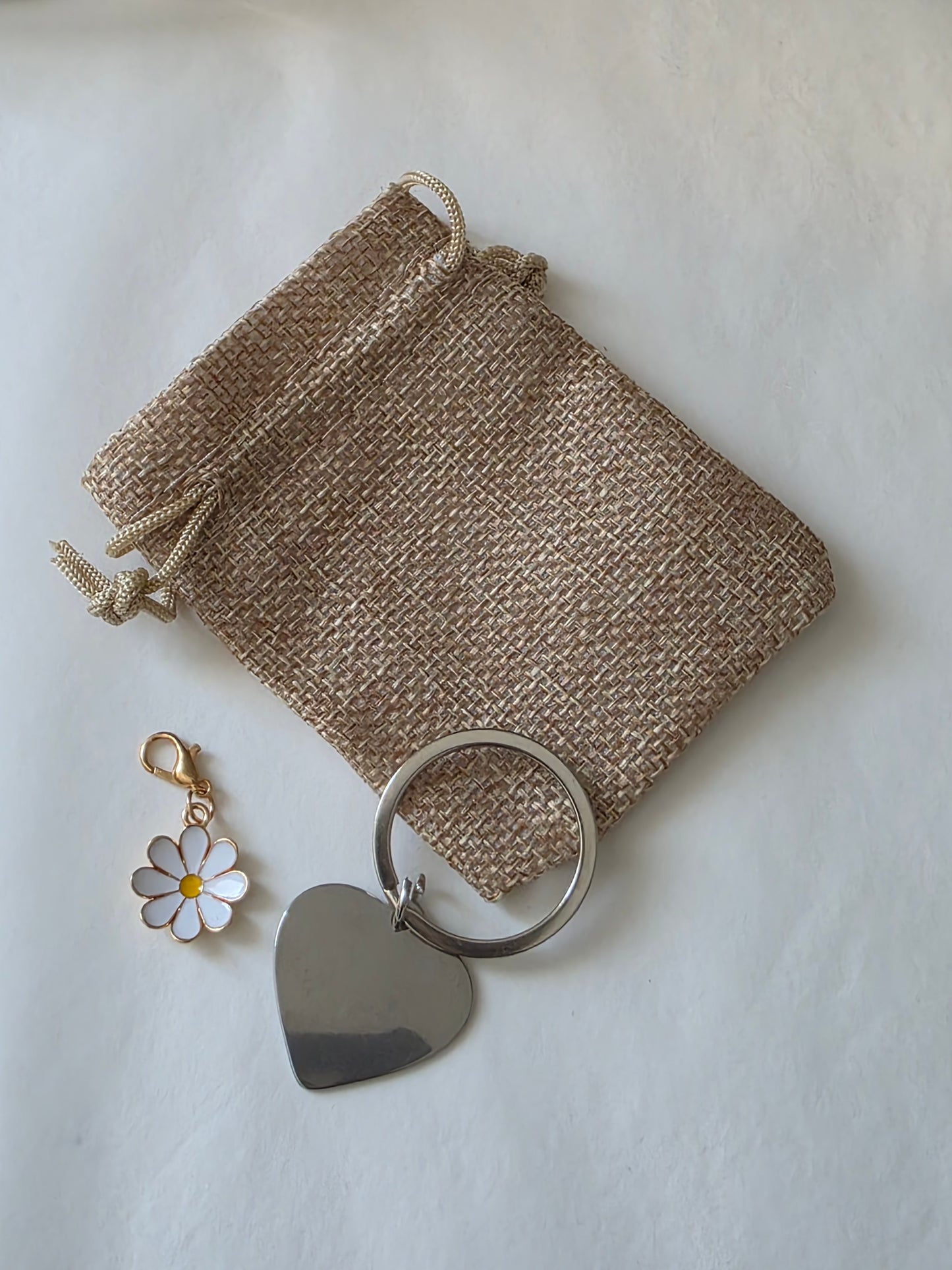 Porte clés métal coeur