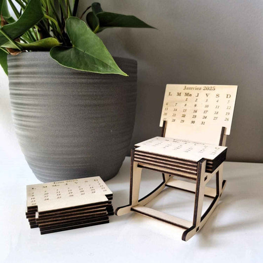 Calendrier Chaise Bascule en Bois dans le Style Rustique - LIJO CREA