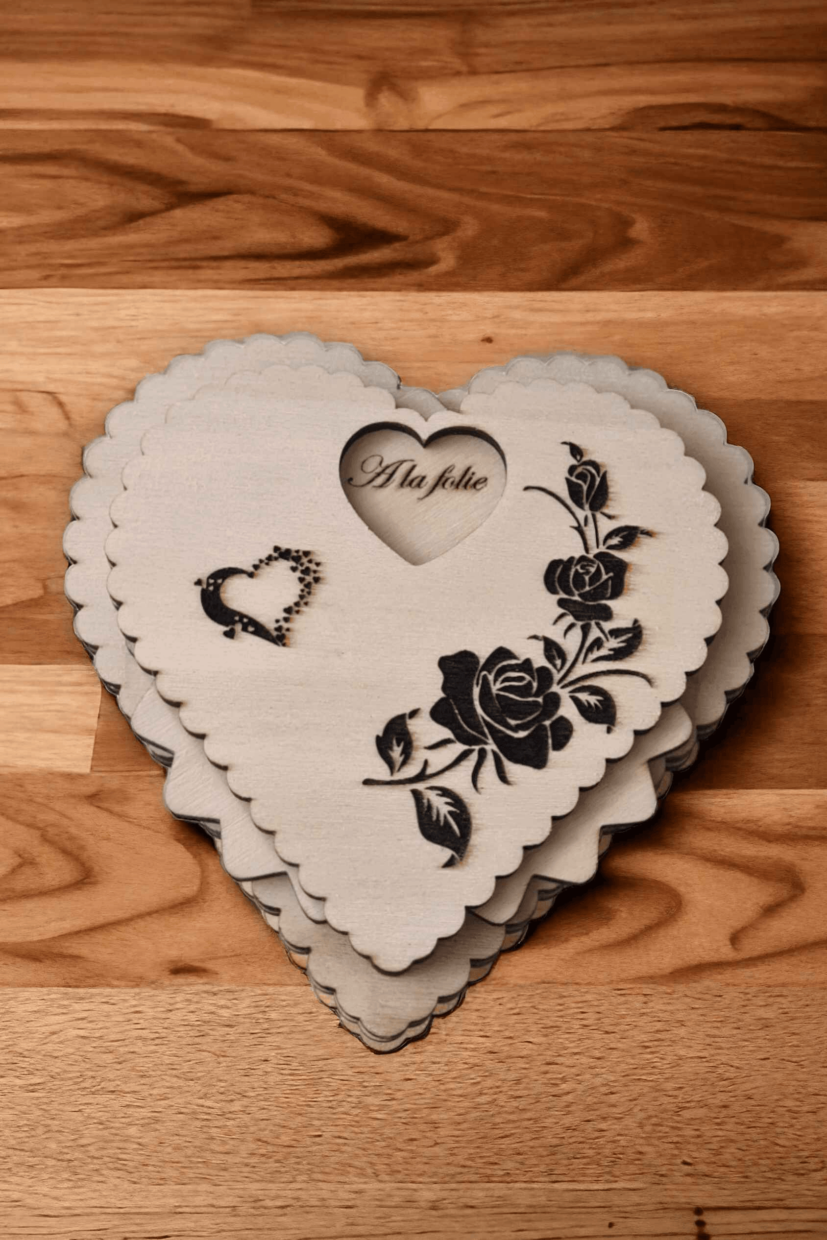 Boite cœur en bois personnalisée pour un cadeau unique - LIJO CREA