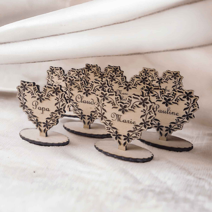Marque-places coeur Fleuris pour un mariage romantique - LIJO CREA