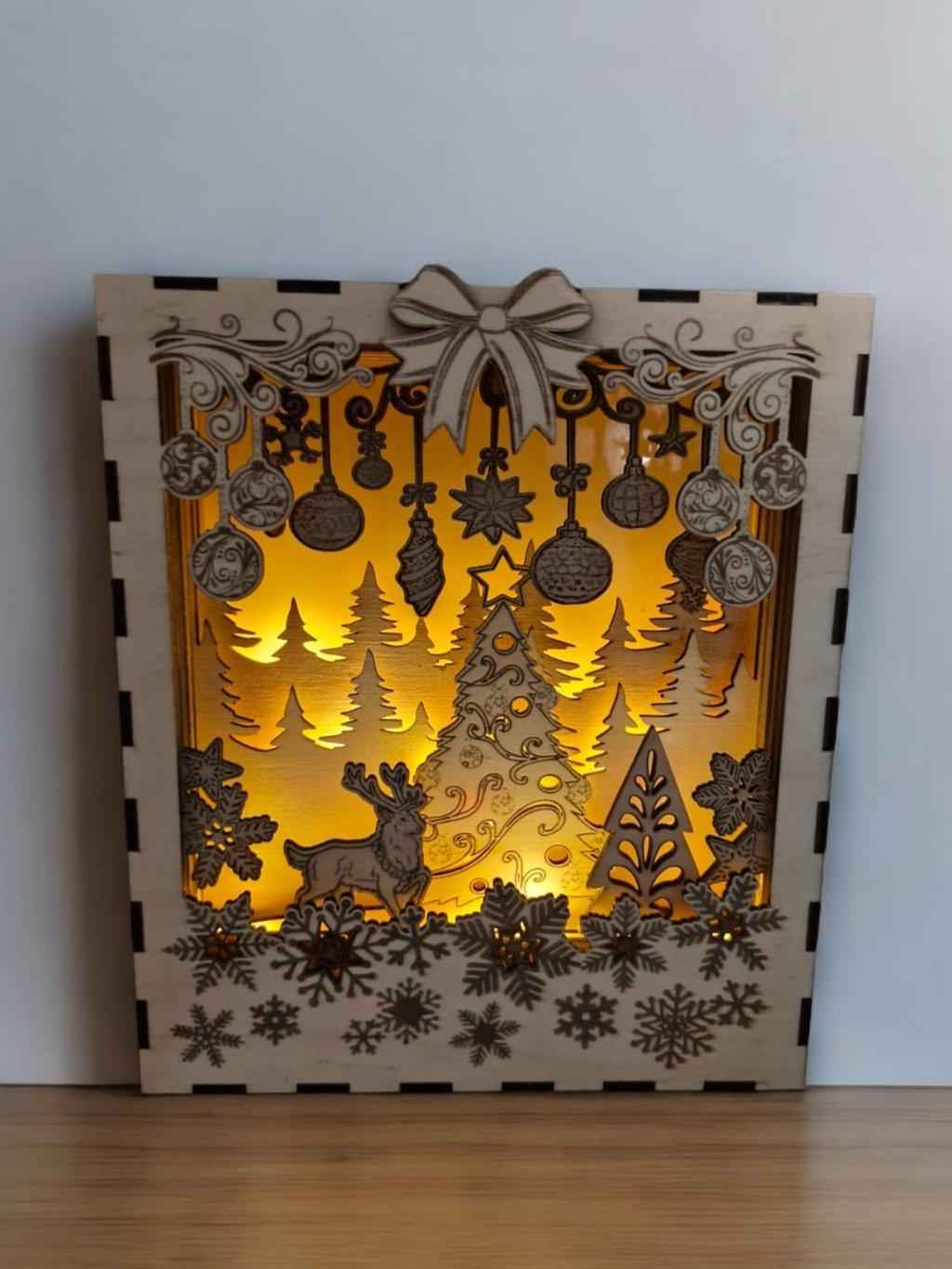 Lampe boîte à lumière LED Noël en bois artisanale - Décoration lumineuse de Noël - LIJO CREA