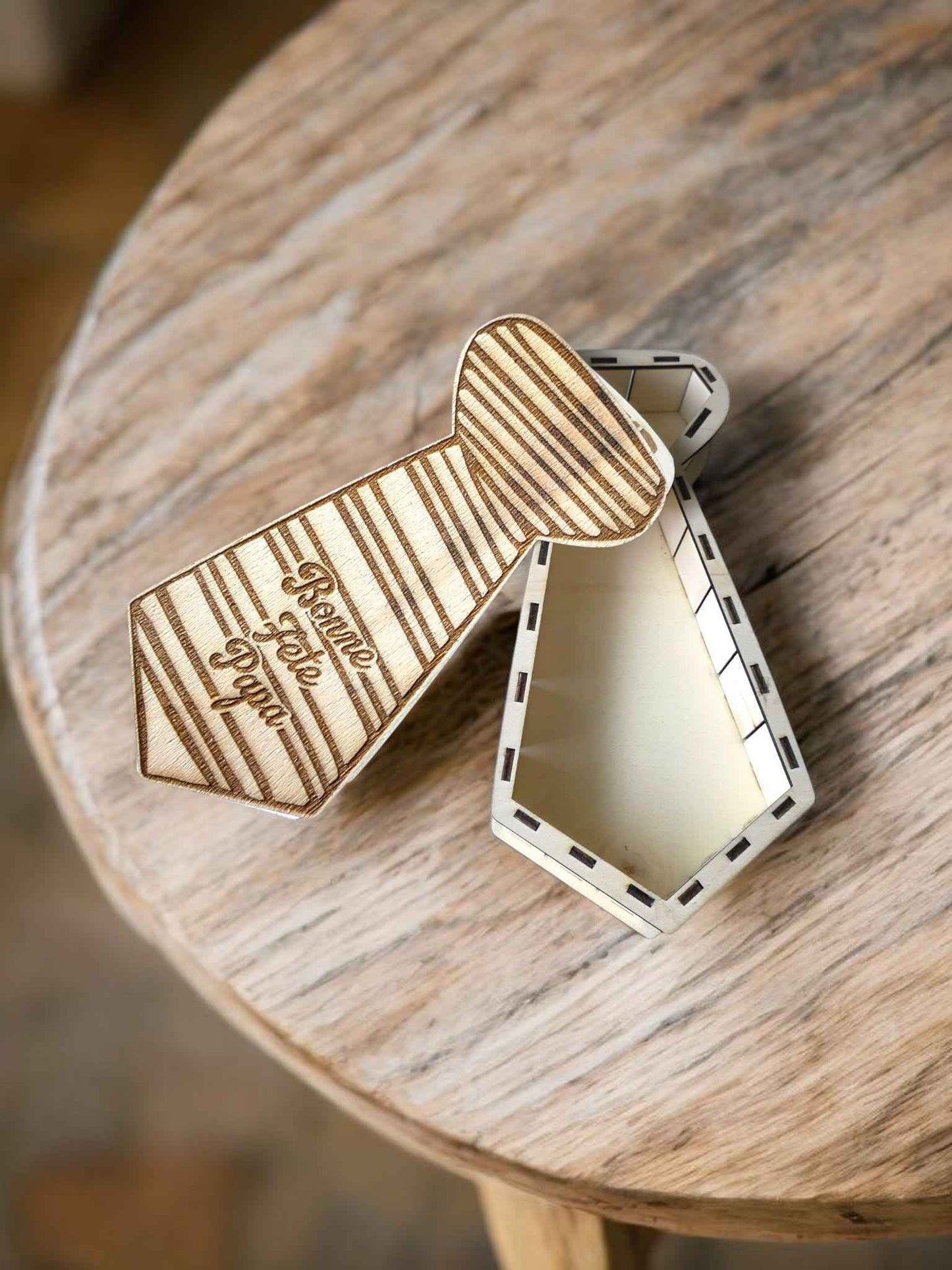 Boite noeud papillon et Cravate bois