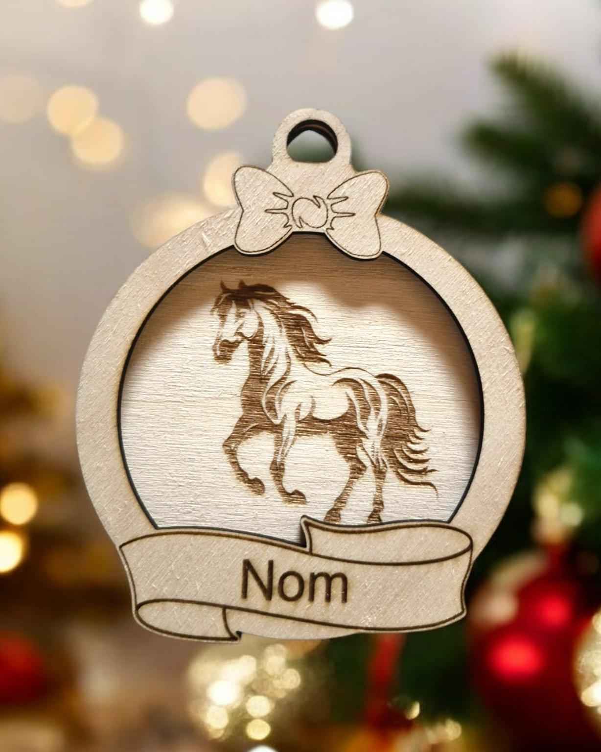 Boule Noël Cheval personnalisée unique pour décorer vos fêtes - LIJO CREA