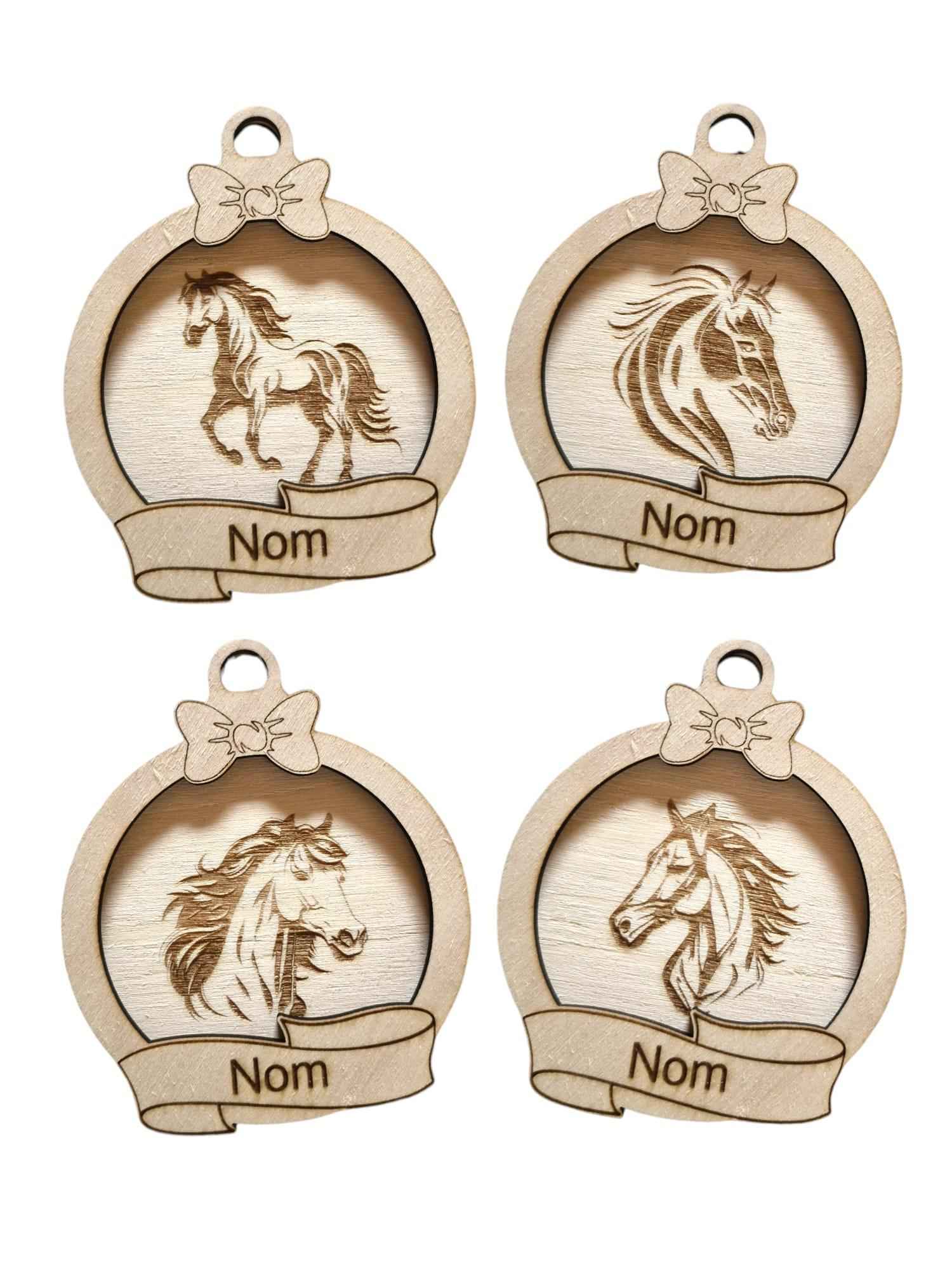 Boule Noël Cheval personnalisée unique pour décorer vos fêtes - LIJO CREA