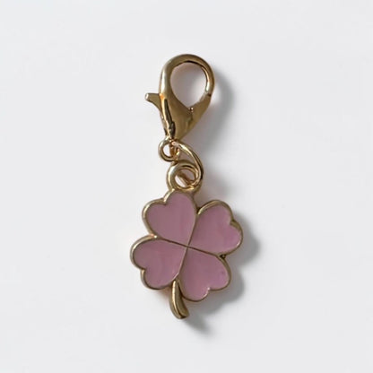 Porte clés doré coeur gravé
