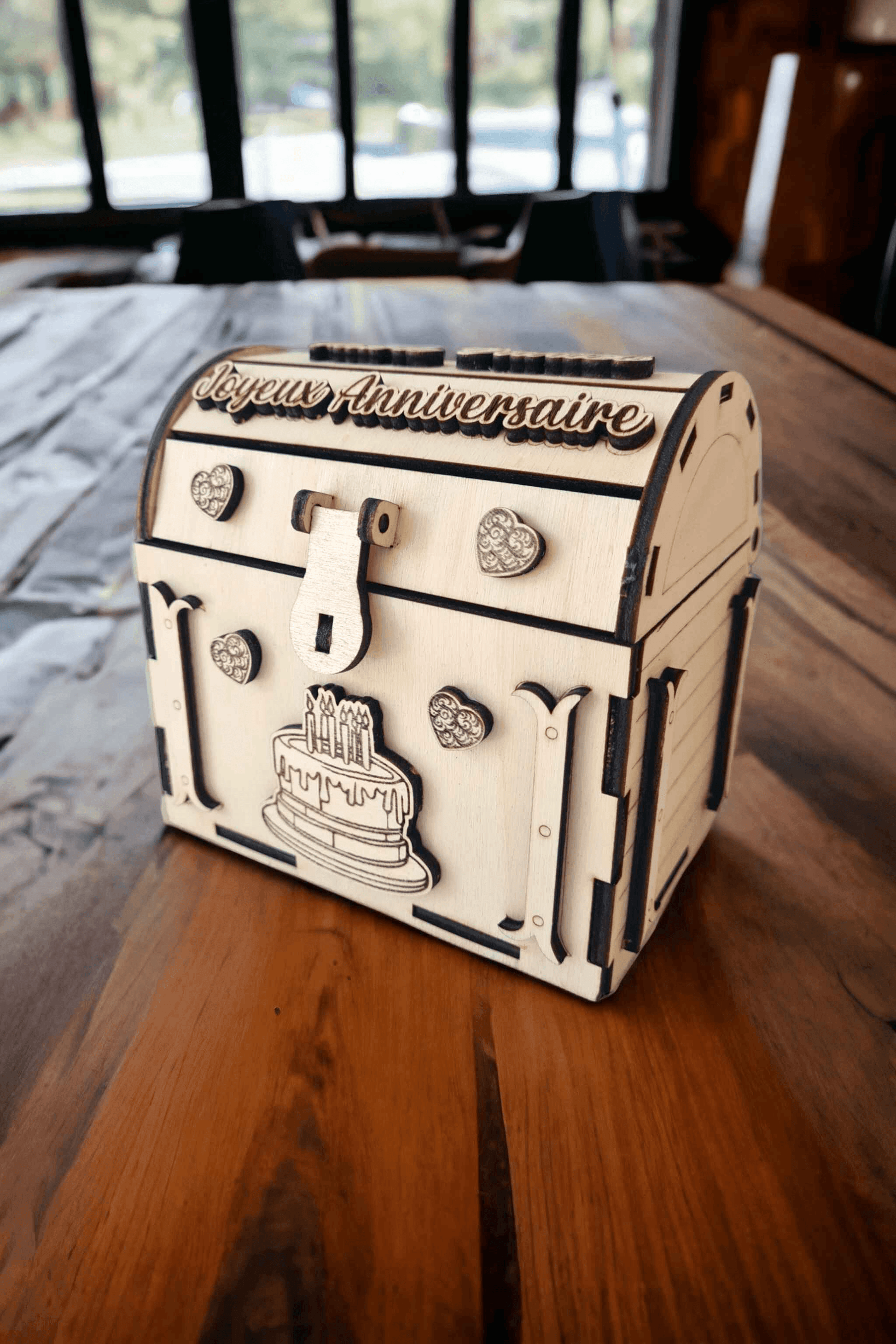Coffre en bois Noël pour un cadeau unique - LIJO CREA