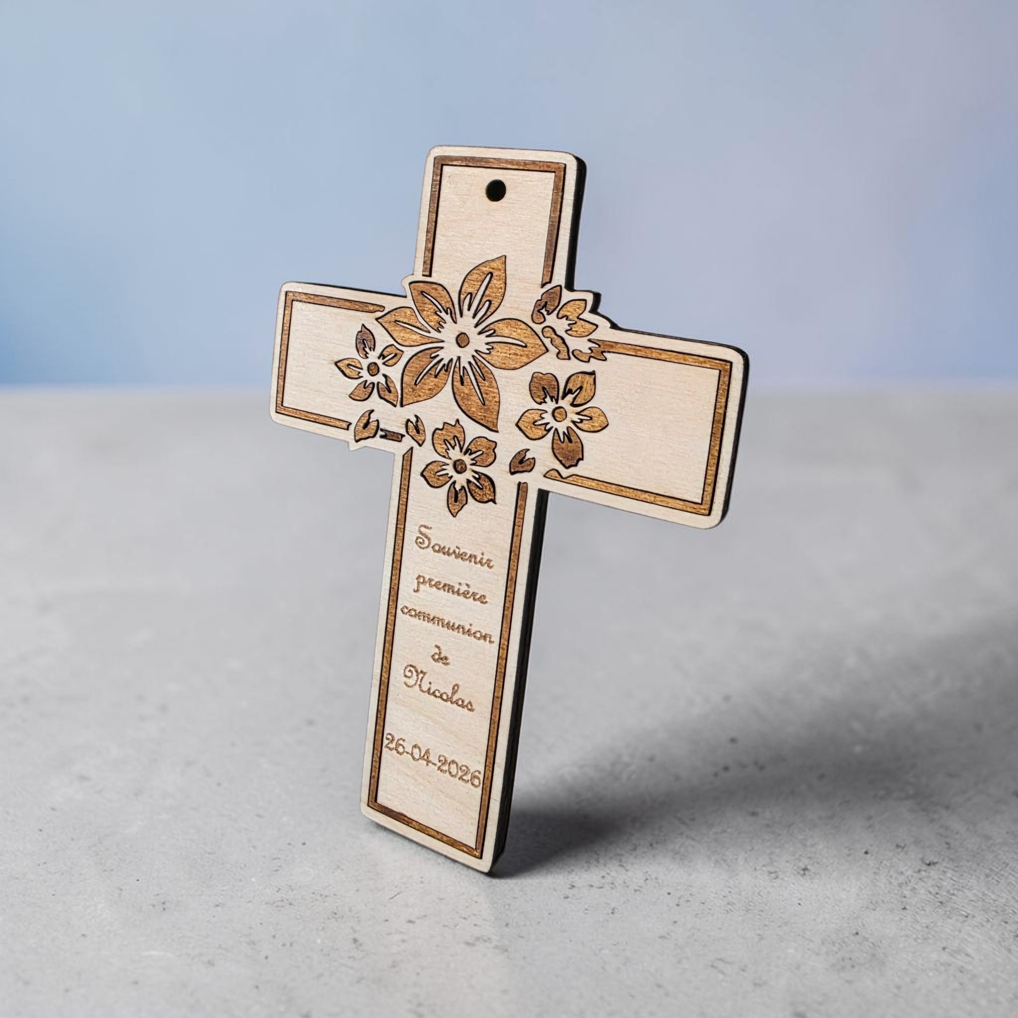 croix religieuse communion baptême personnalisée en bois souvenir cérémonie religieuse 