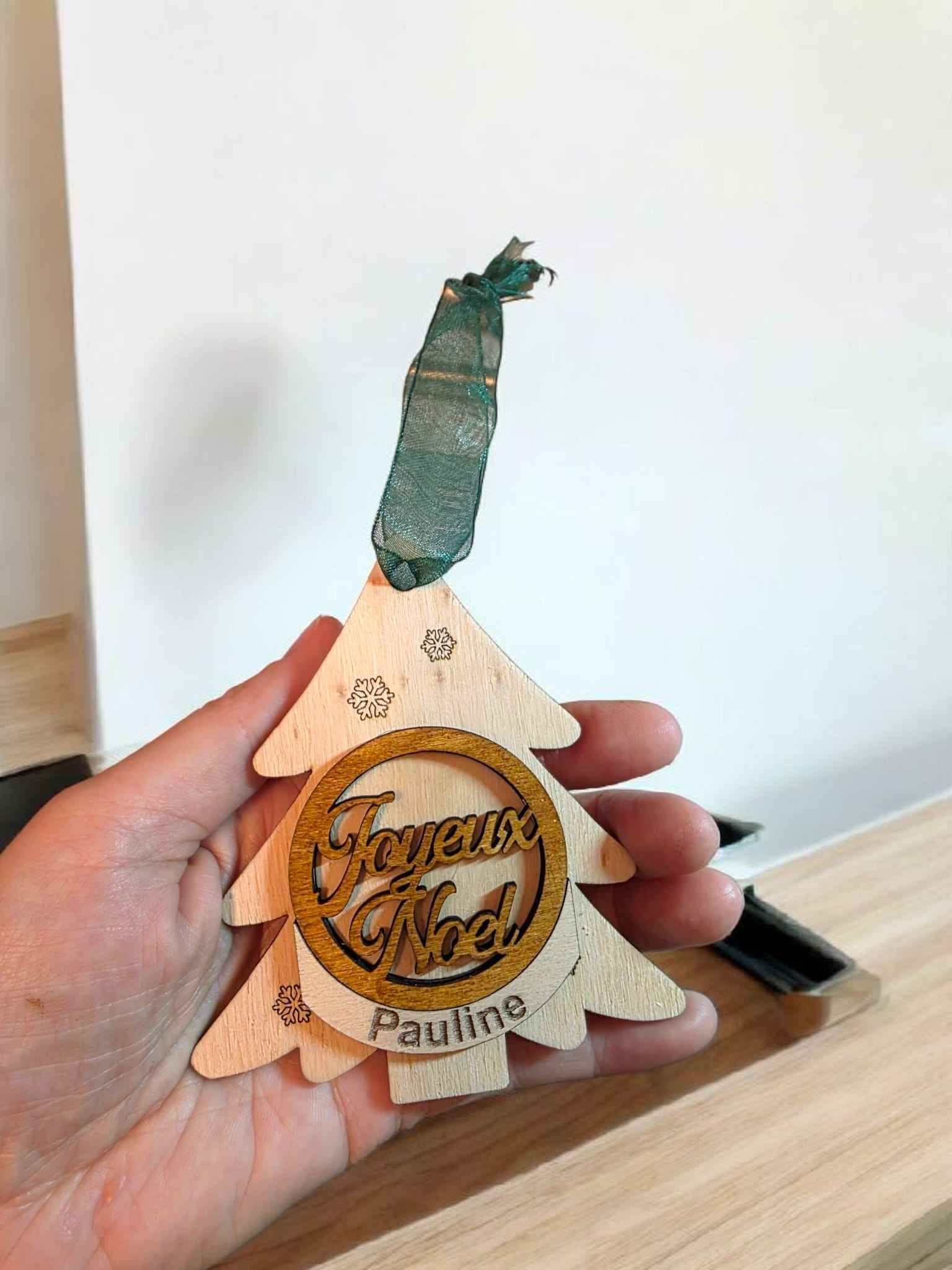 Suspension Forme Sapin