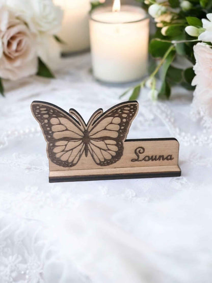 Marque-place papillon élégant pour vos événements - Marque-places papillon personnalisés - LIJO CREA