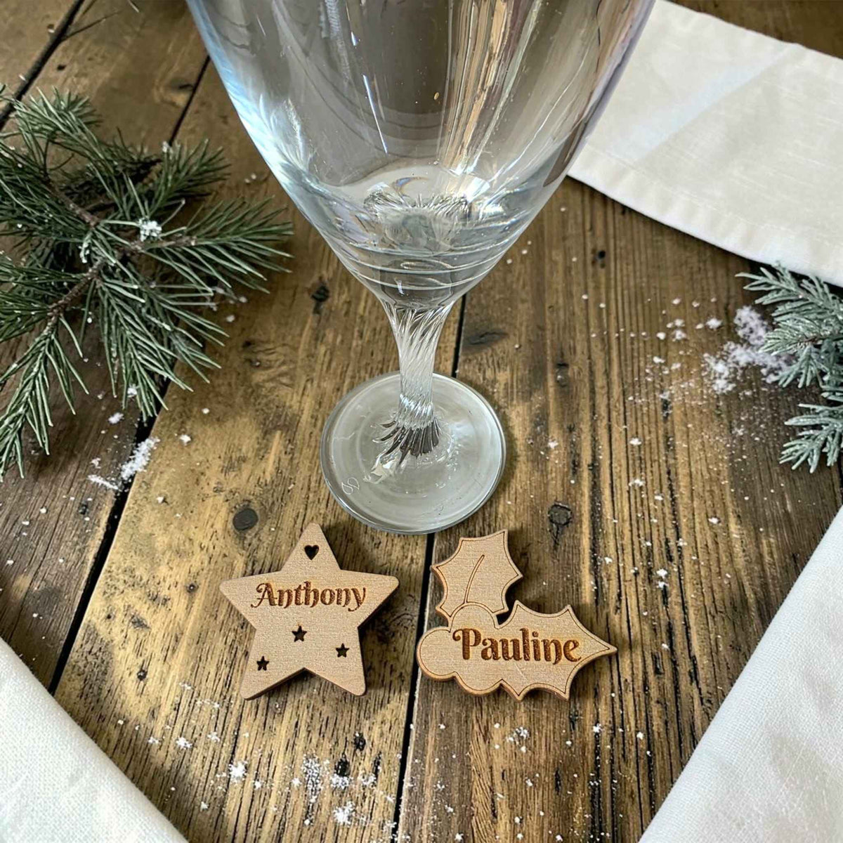 Marque place de Noël Étoile ou Gui personnalisé en bois avec prénom