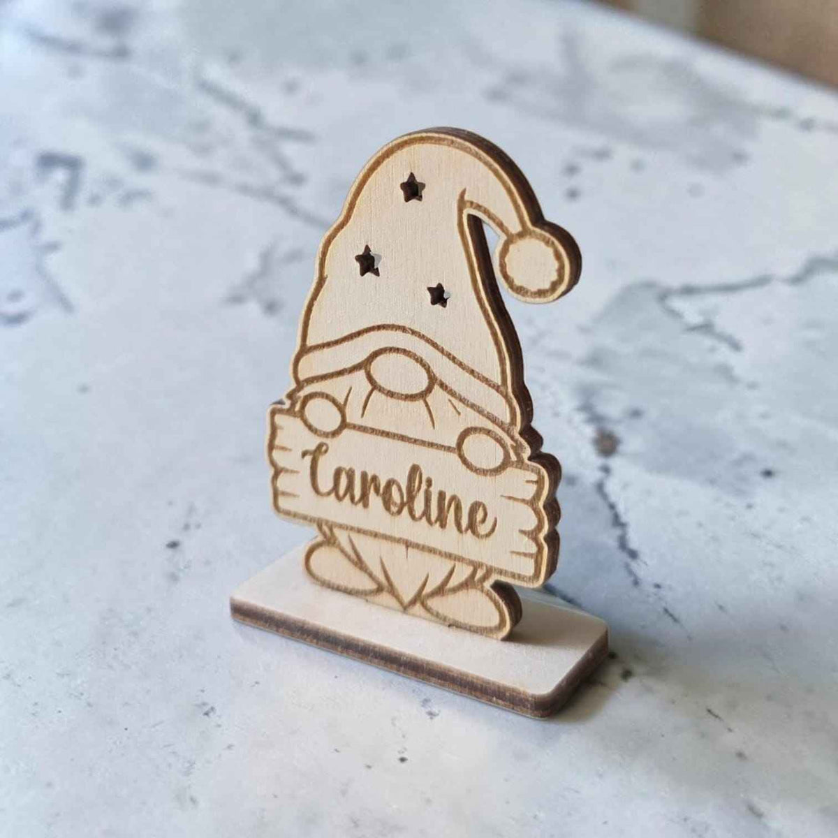 marque place gnome avec pancarte personnalisé en bois 