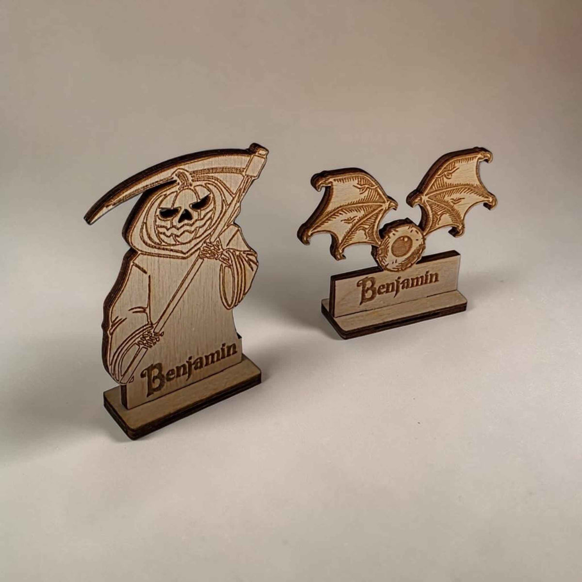 marque place halloween faucheuse citrouille chauve souris personnalisé en bois avec prénom