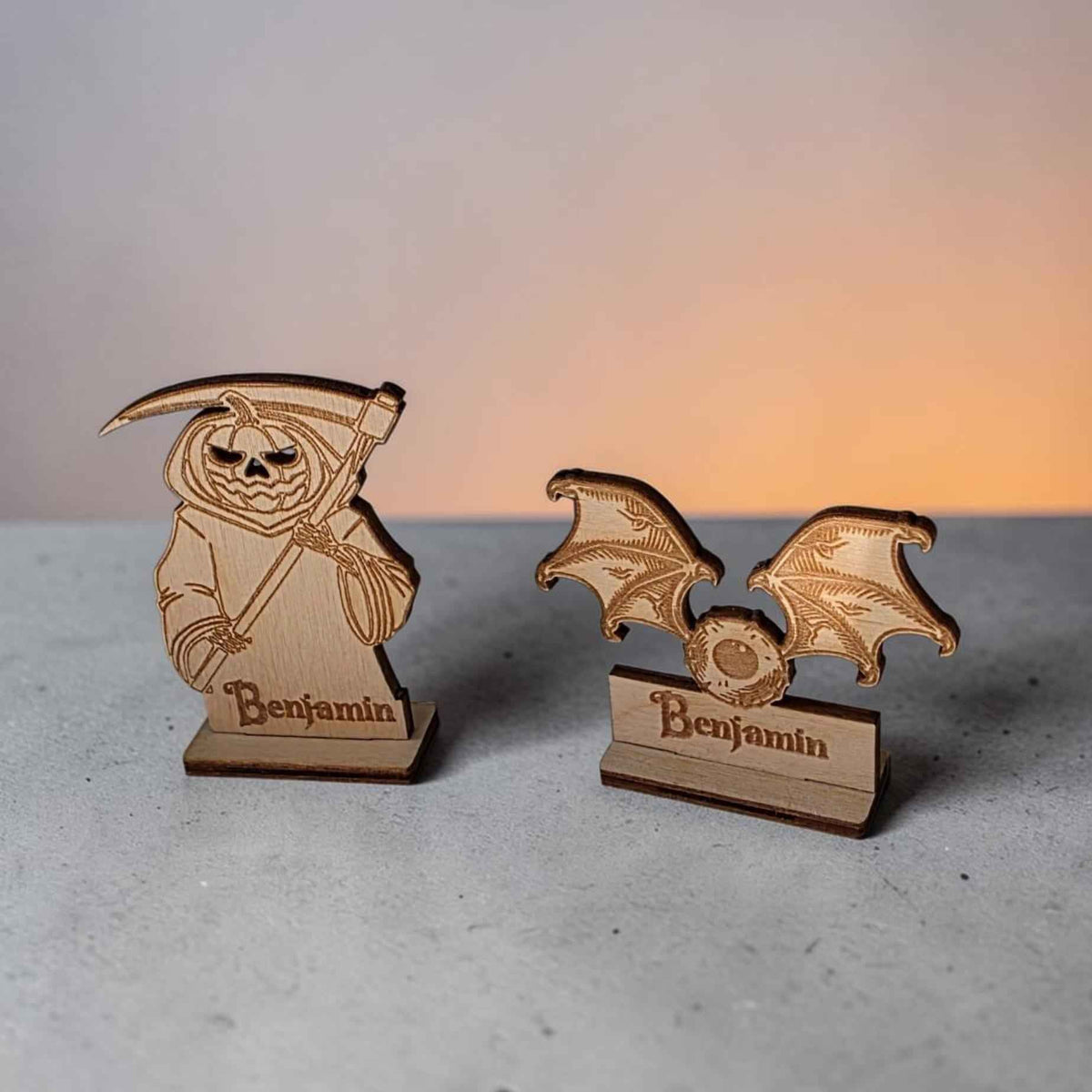 marque place halloween faucheuse citrouille chauve souris personnalisé en bois avec prénom