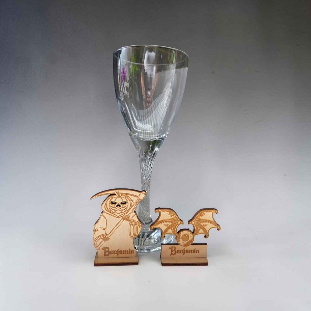 marque place halloween faucheuse citrouille chauve souris personnalisé en bois avec prénom