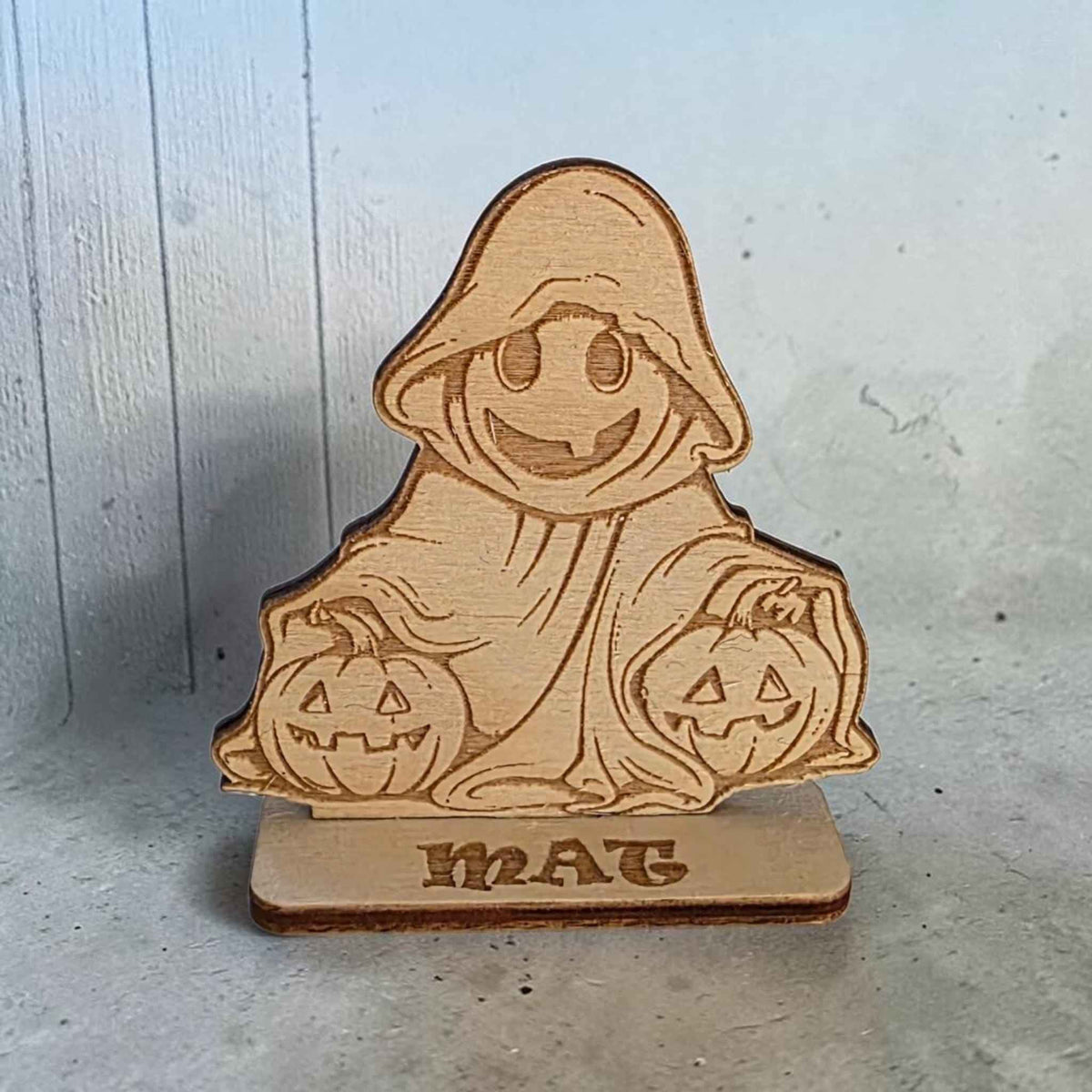 marque place halloween personnalisé en bois décoration table
