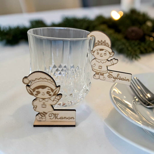 marque place lutin décoration table de noël prénom personnalisé en bois gravé idée cadeau décoration table