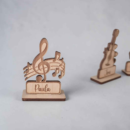 marque place musique personnalisé en bois note de musique guitare micro batterie trompette piano