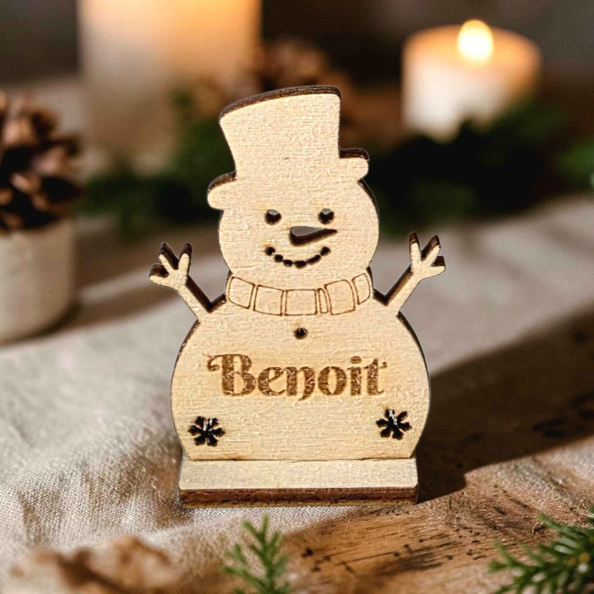 marque place de noël renne bonhomme de neige luge en bois personnalisé