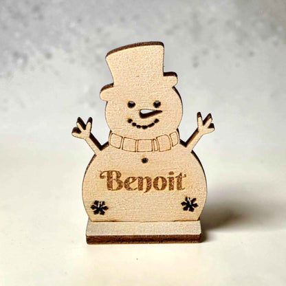 marque place de noël renne bonhomme de neige luge en bois personnalisé
