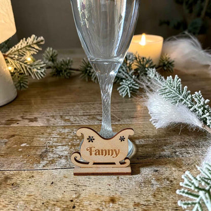 marque place de noël renne bonhomme de neige luge en bois personnalisé
