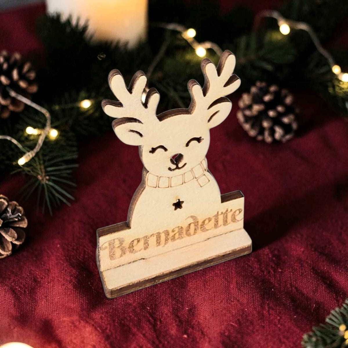 marque place de noël renne bonhomme de neige luge en bois personnalisé