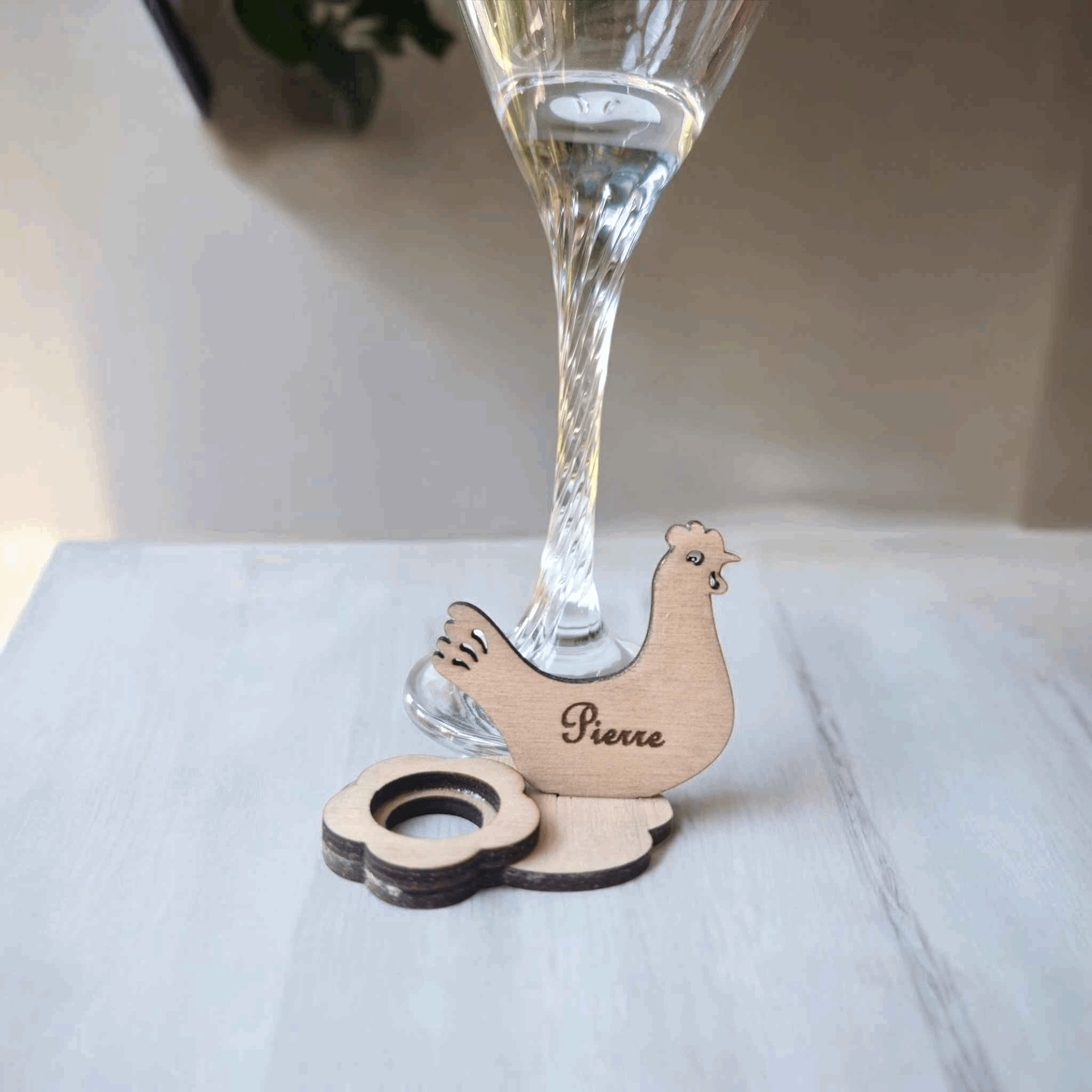 Marque-place Pâques poule pour une décoration festive - LIJO CREA