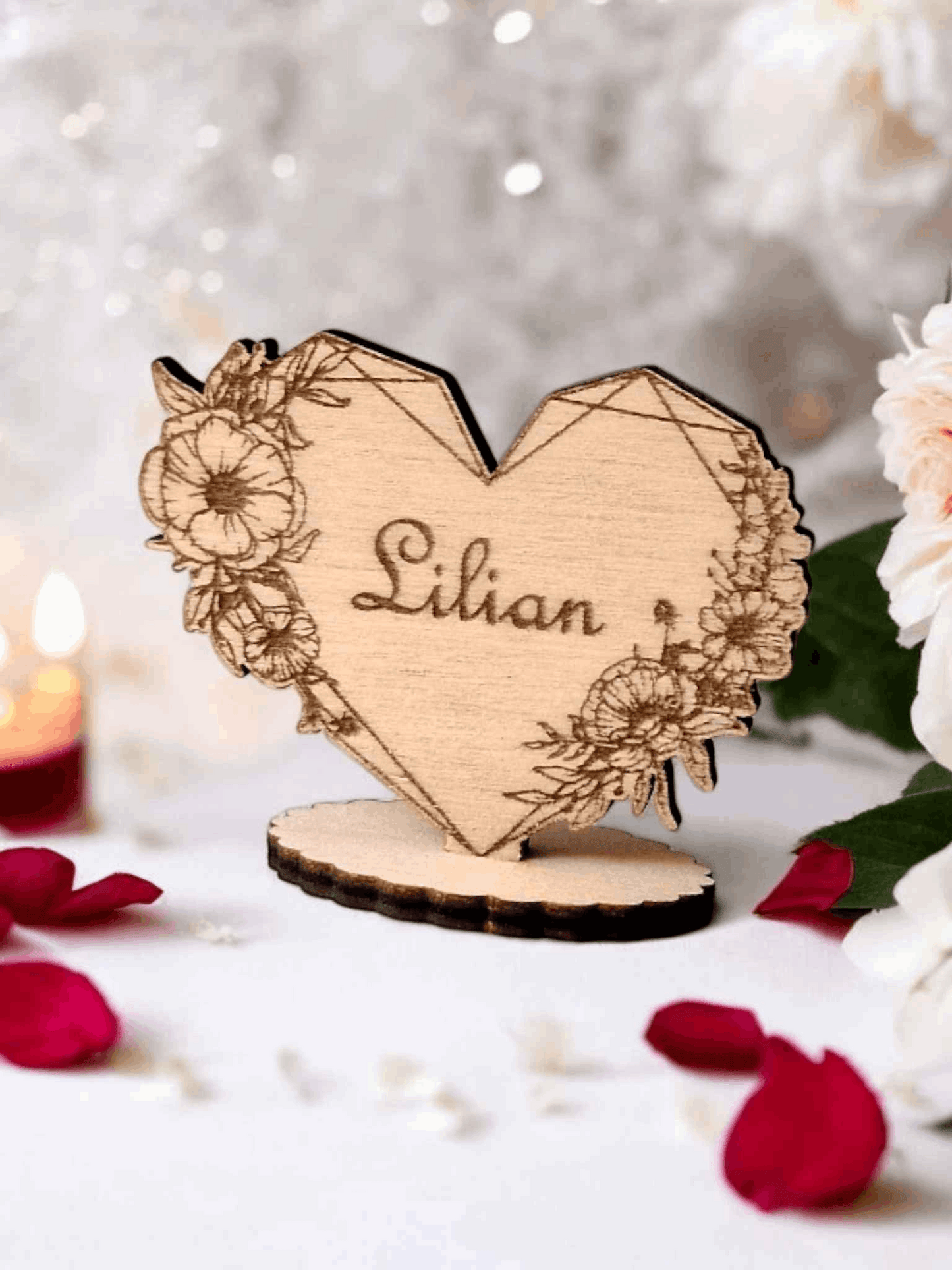 Marque-places coeur et fleurs - Élégants marque-places fleurs coeur pour vos événements - LIJO CREA