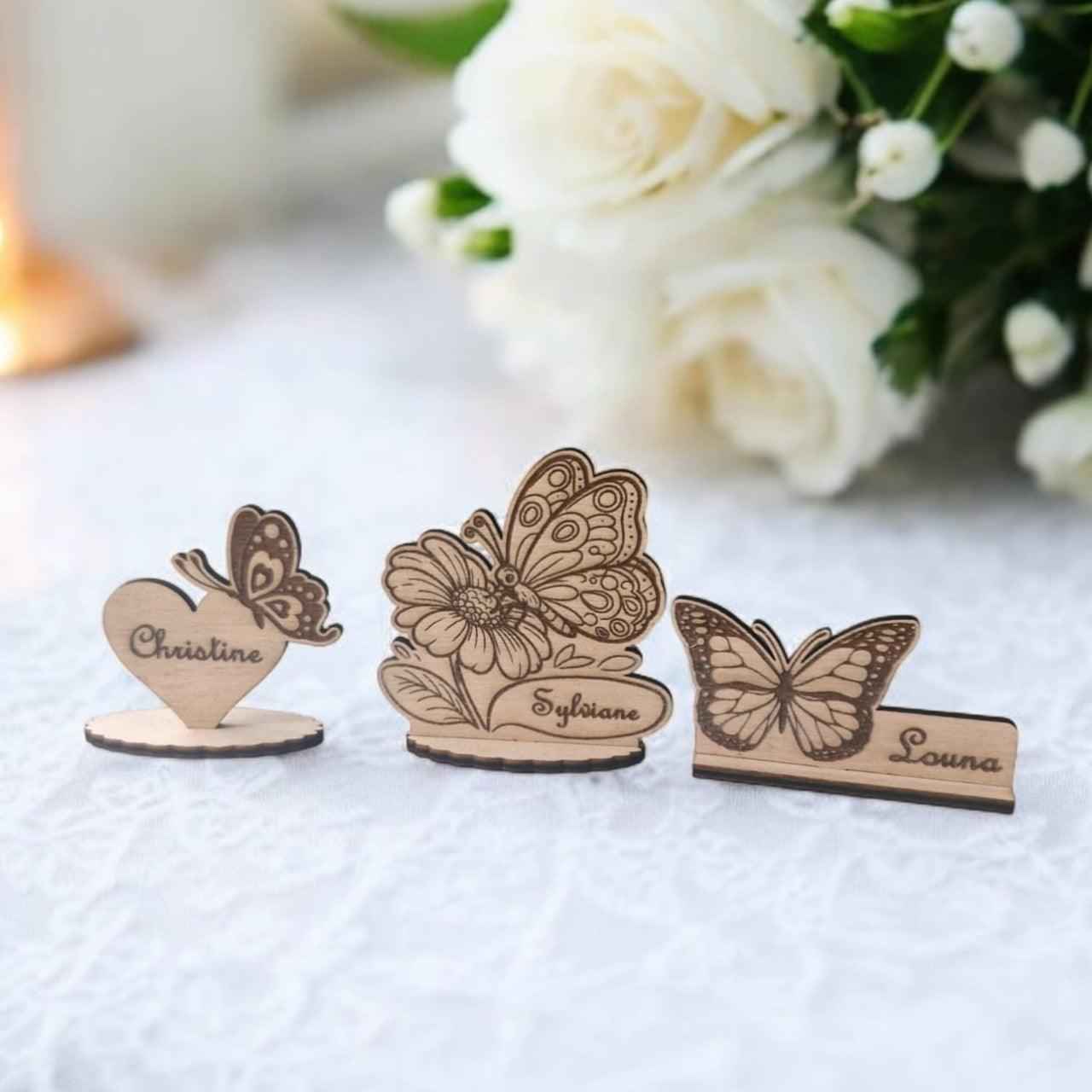 Marque-place papillon élégant pour vos événements - Marque-places papillon personnalisés - LIJO CREA