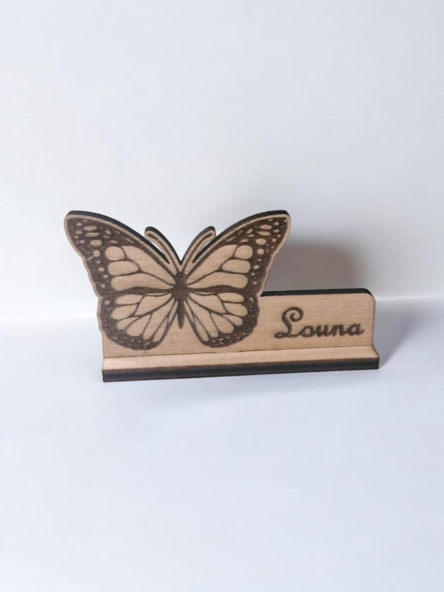 Marque-place papillon élégant pour vos événements - Marque-places papillon personnalisés - LIJO CREA