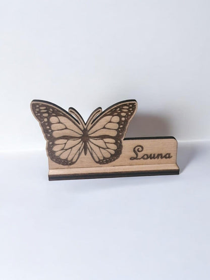 Marque-place papillon élégant pour vos événements - Marque-places papillon personnalisés - LIJO CREA