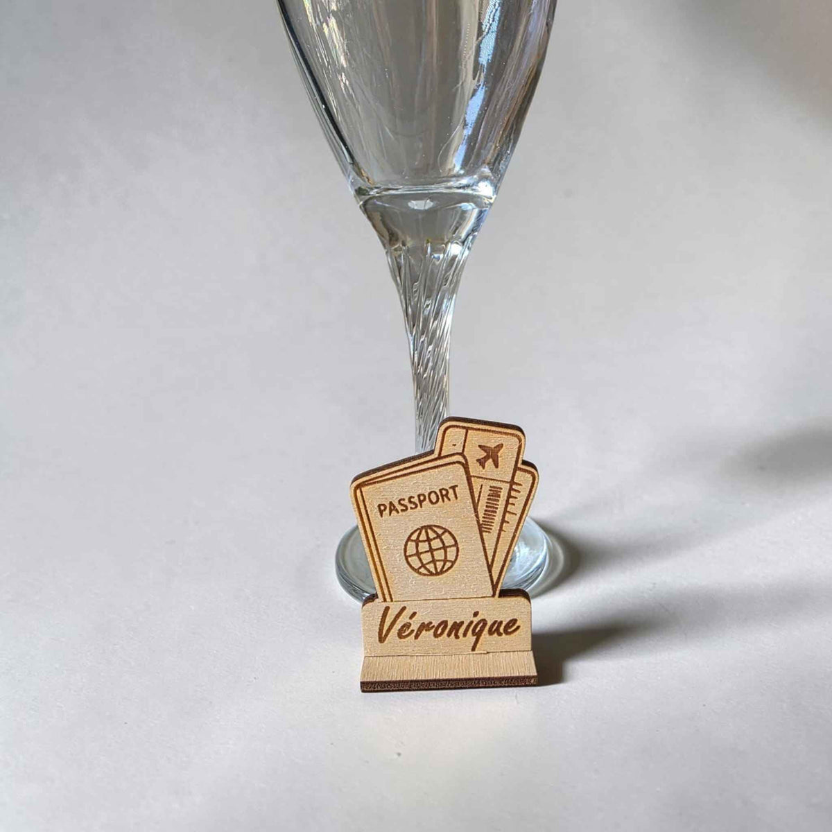 marque place avion voyage passeport valise deco table mariage personnalisé
