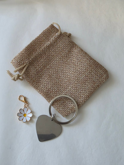 Porte clés métal coeur