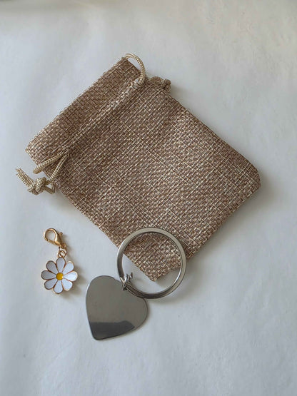 Porte clés métal coeur