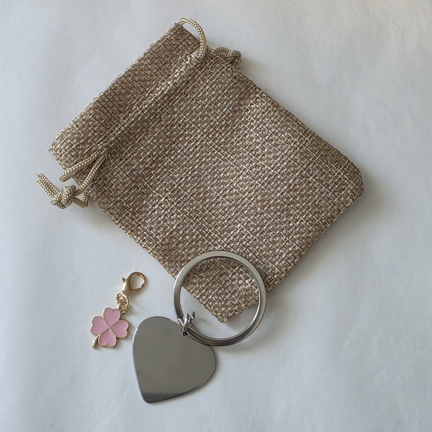 Porte clés métal coeur