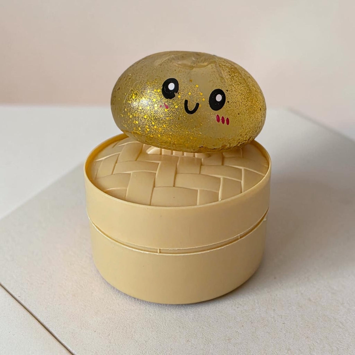 squishy dumpling surprise doré